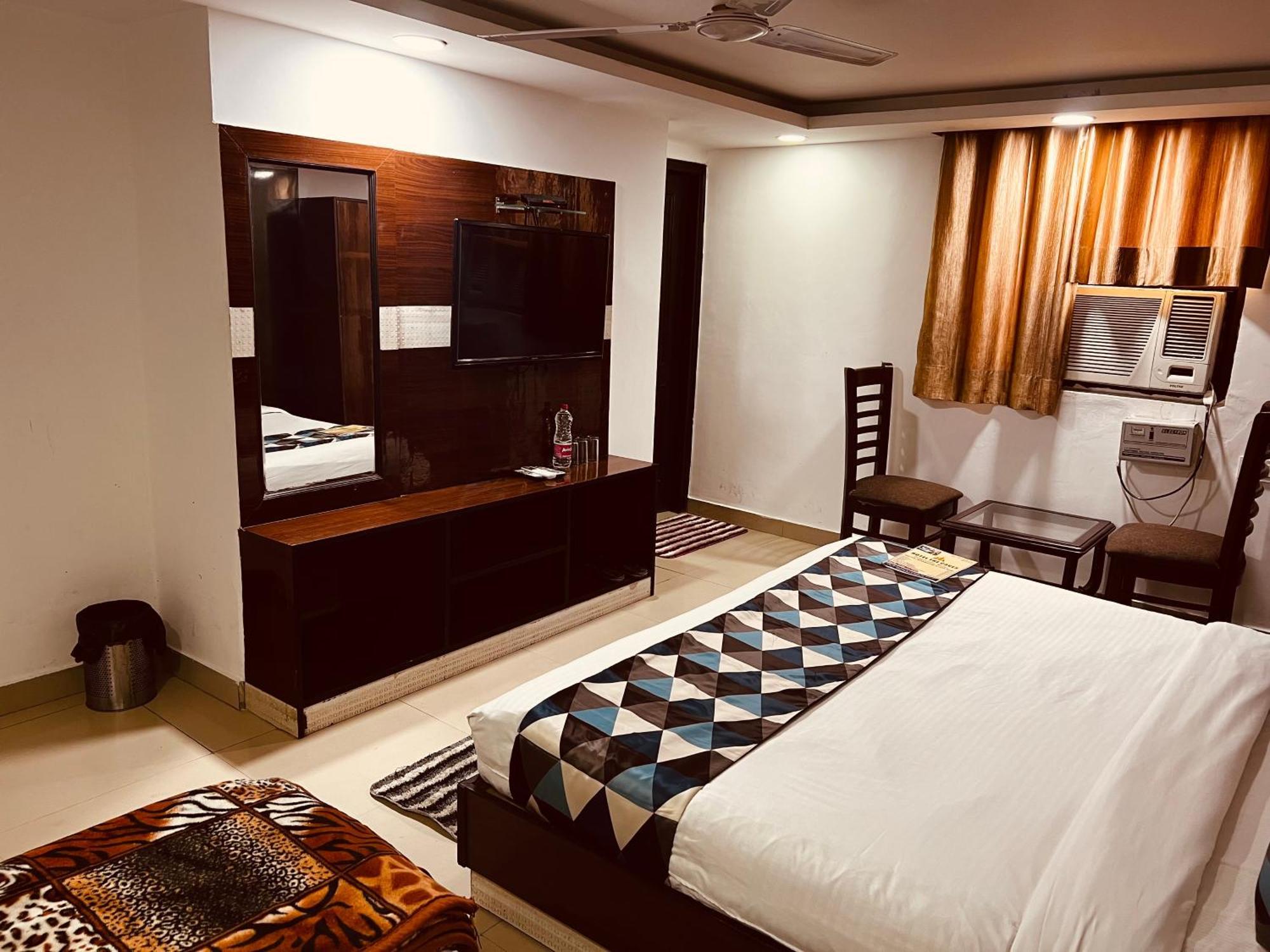 Hotel Vista Premium Tark A Family Hotel Near Igi Airport Delhi Ню Делхи Екстериор снимка