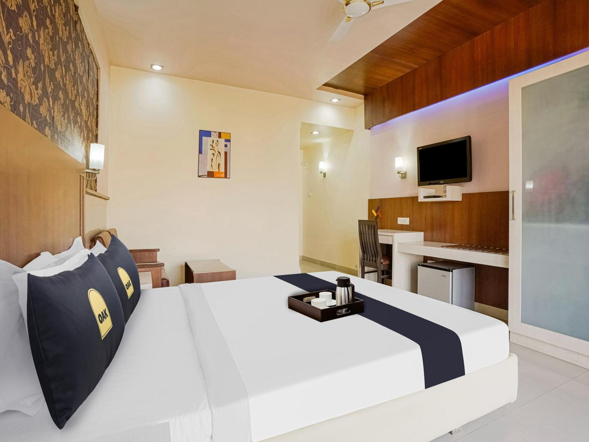 Hotel Vista Premium Tark A Family Hotel Near Igi Airport Delhi Ню Делхи Екстериор снимка