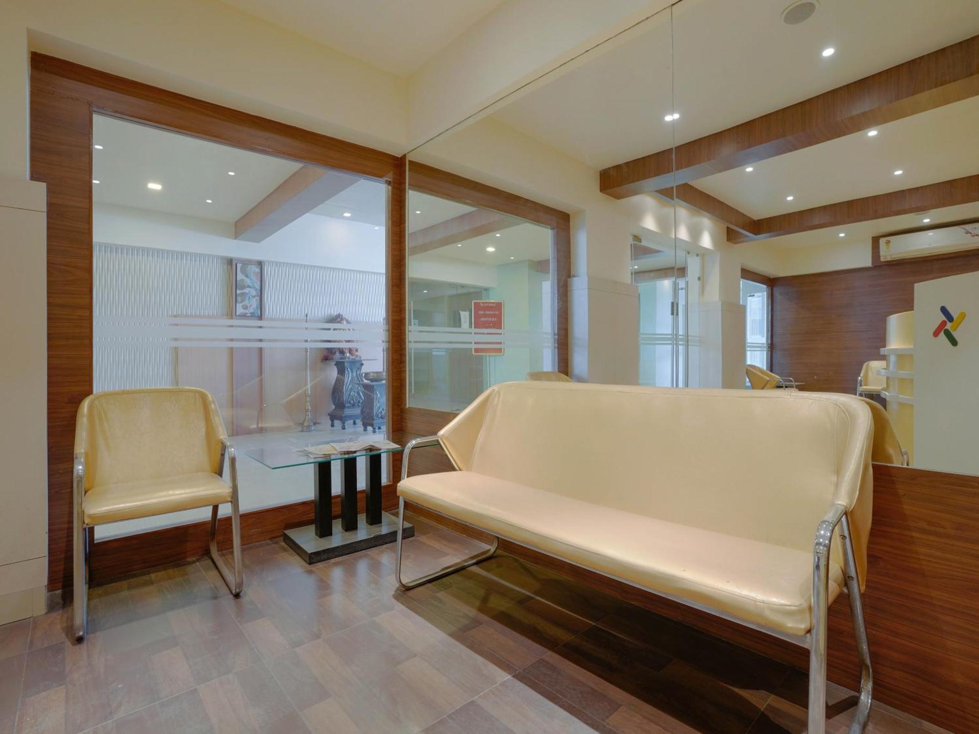 Hotel Vista Premium Tark A Family Hotel Near Igi Airport Delhi Ню Делхи Екстериор снимка